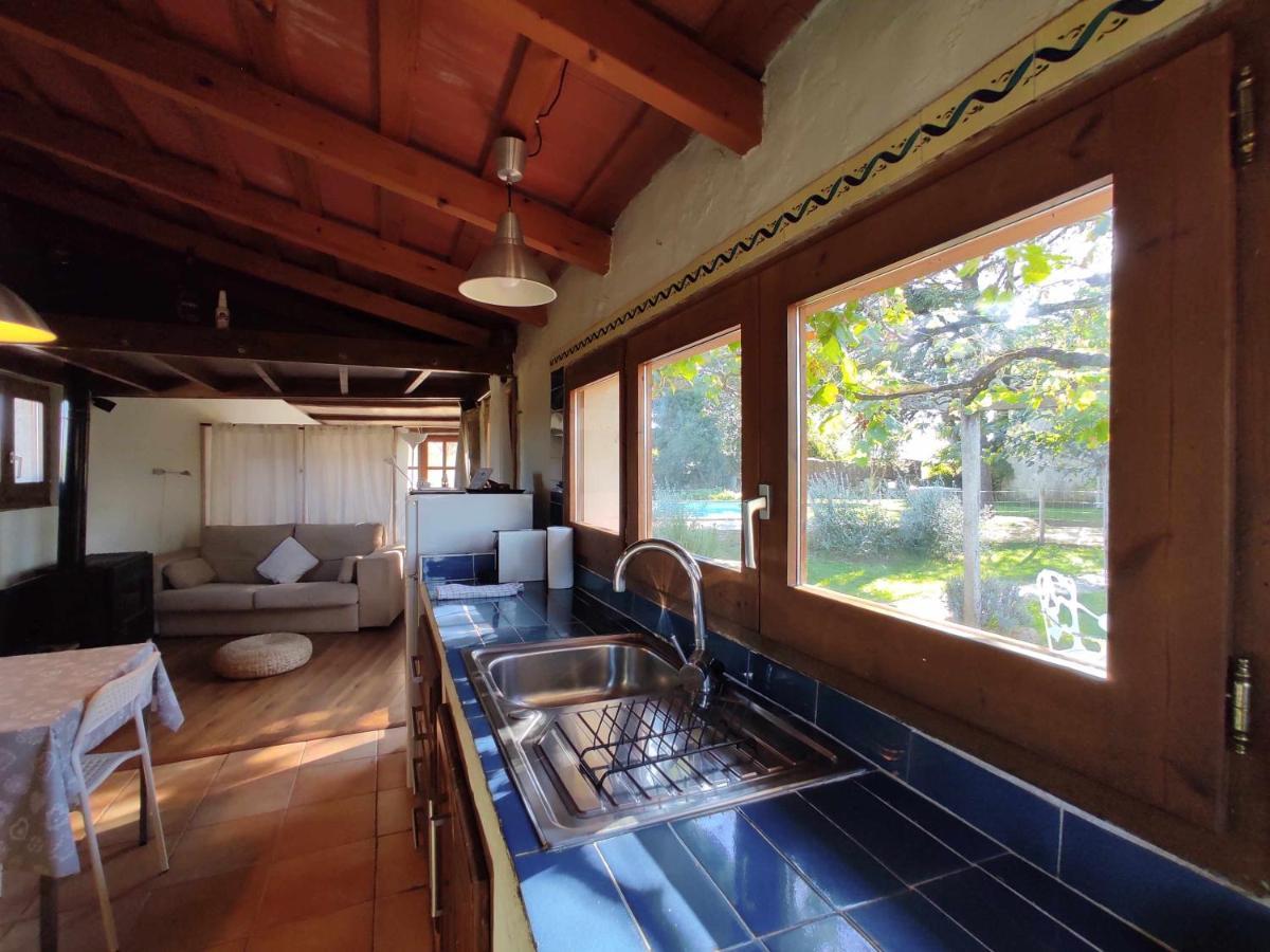 Casita Con Jacuzzi Rectoria De Dosquers Villa Maia de Montcal Екстериор снимка