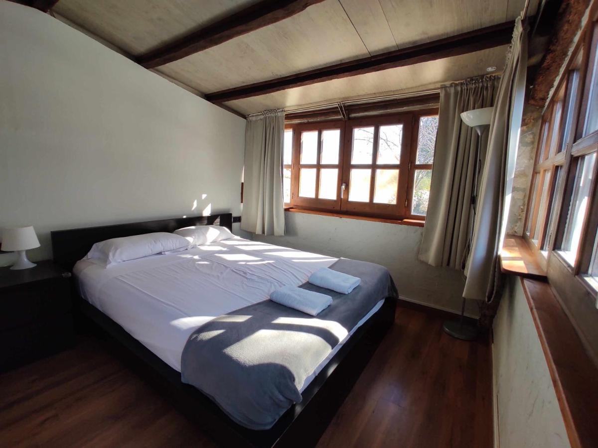 Casita Con Jacuzzi Rectoria De Dosquers Villa Maia de Montcal Екстериор снимка