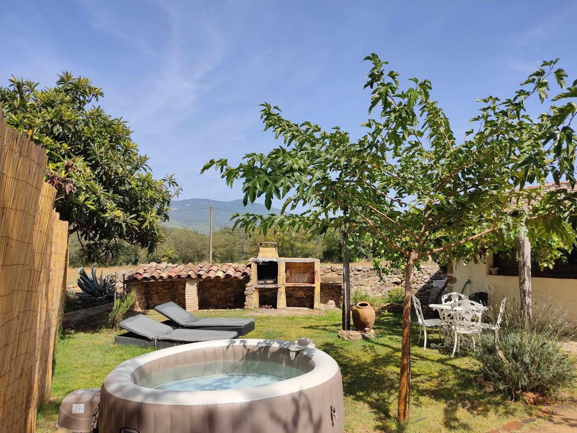 Casita Con Jacuzzi Rectoria De Dosquers Villa Maia de Montcal Екстериор снимка